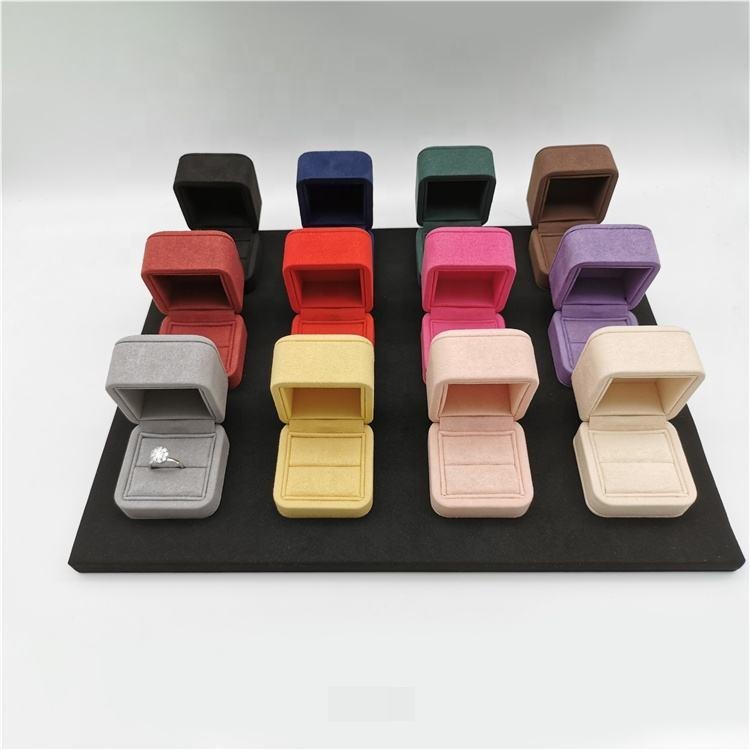Pink ring box with logo